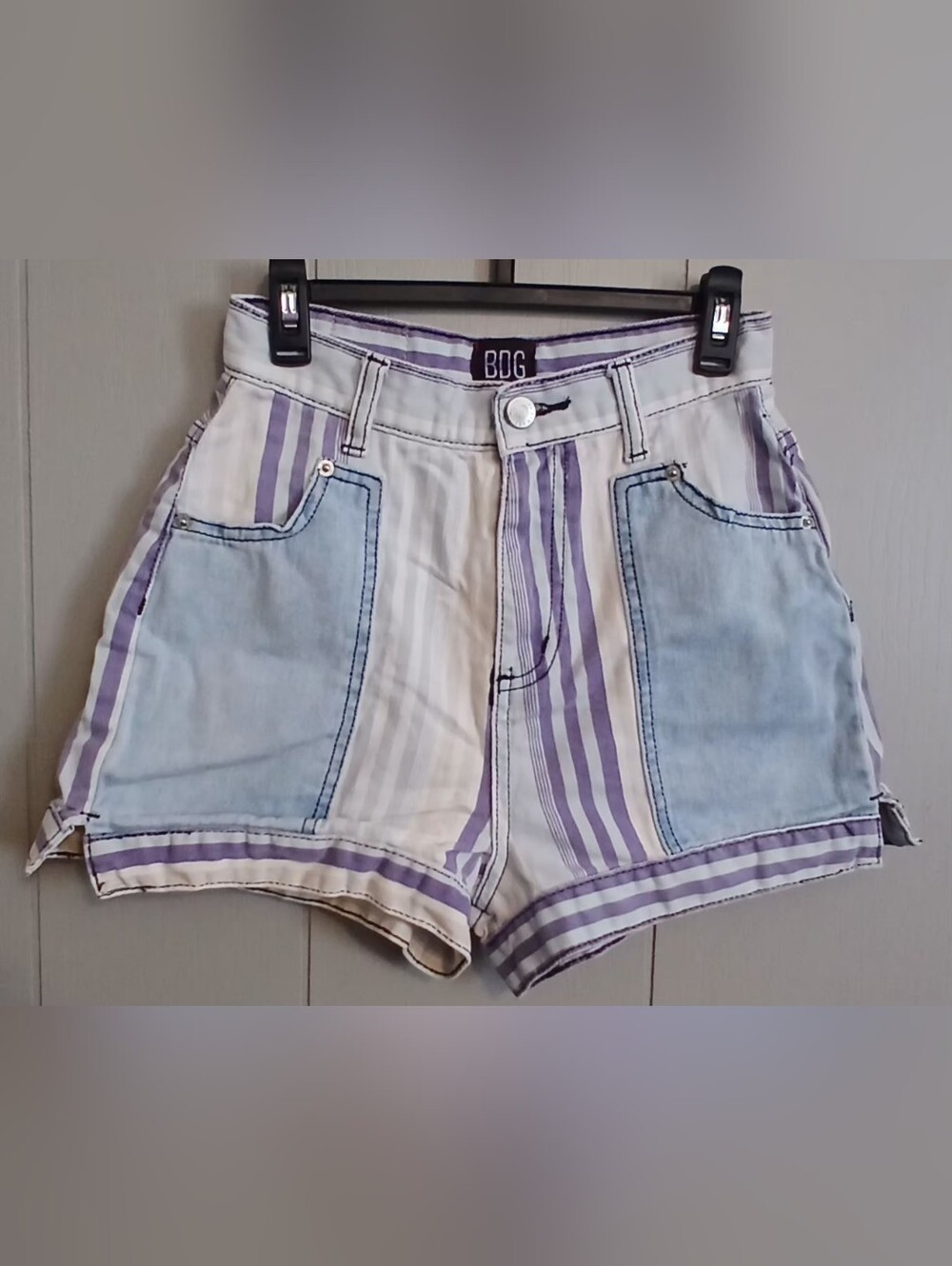 BDG Urban Outfitters Womens Size 24 Mom High Rise  Purple Shorts